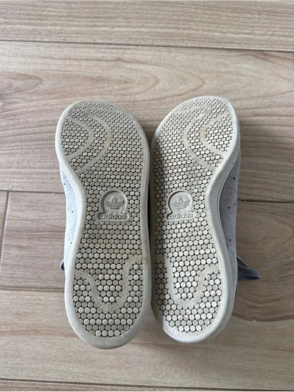 Adidas Stan Smith Men's Suede Gray Low Top Sneakers Streetwear Going Out